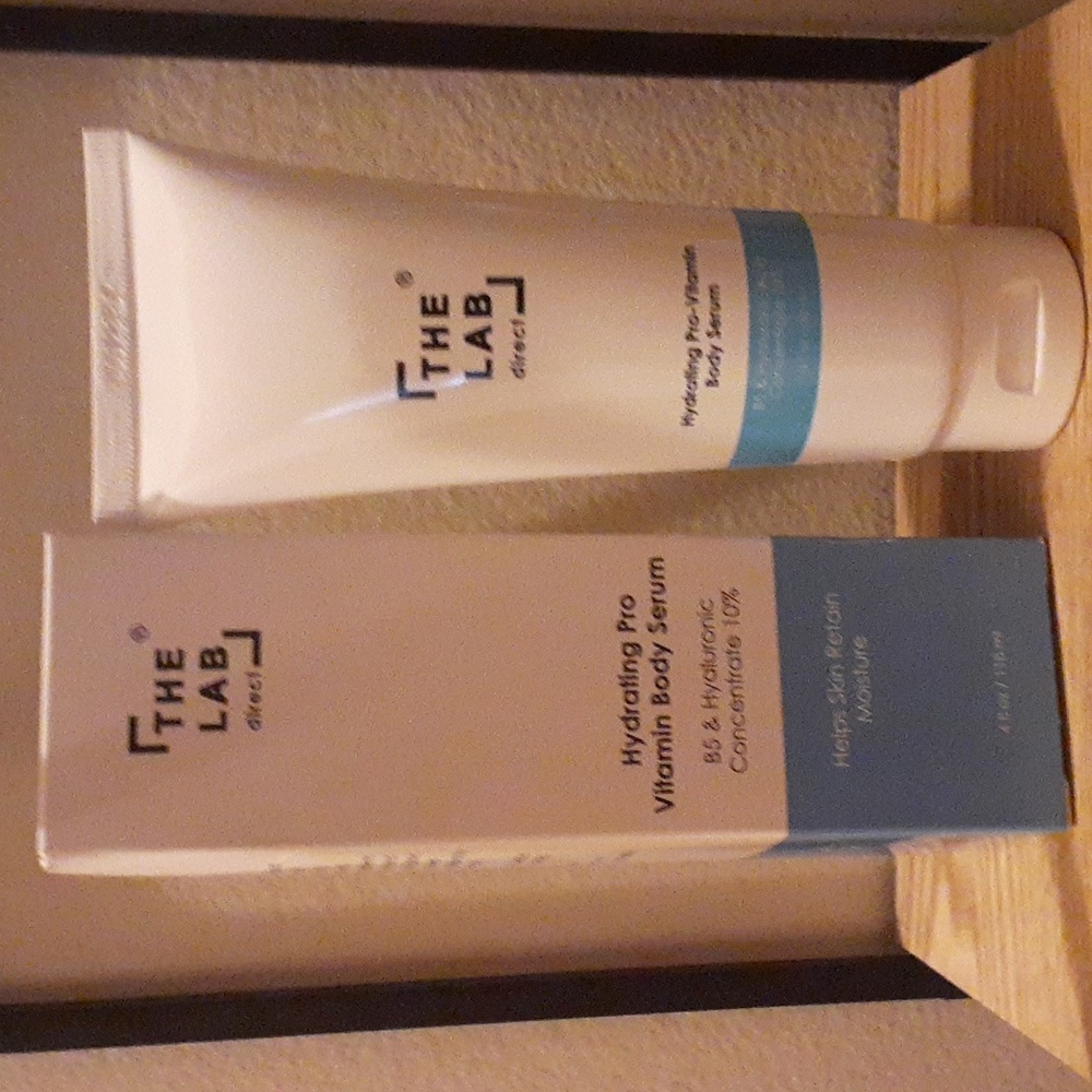 Hydrating pro vitamin body serum, 4 fl. oz. Brand New.
